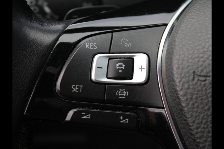 Volkswagen Tiguan 1.5 TSI ACT IQ I VIRTUAL I CARPPLAY I PANO I ACC I DSG I LED I LED I