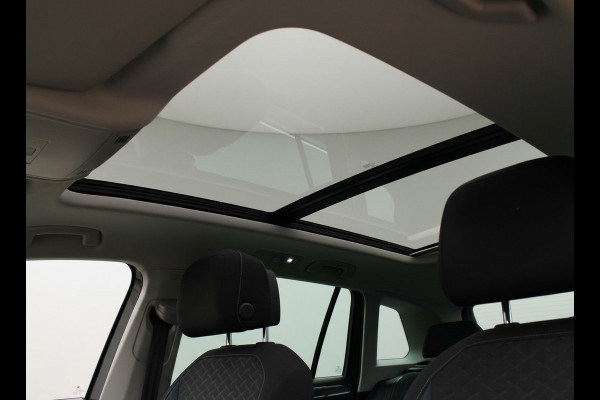 Volkswagen Tiguan 1.5 TSI ACT IQ I VIRTUAL I CARPPLAY I PANO I ACC I DSG I LED I LED I