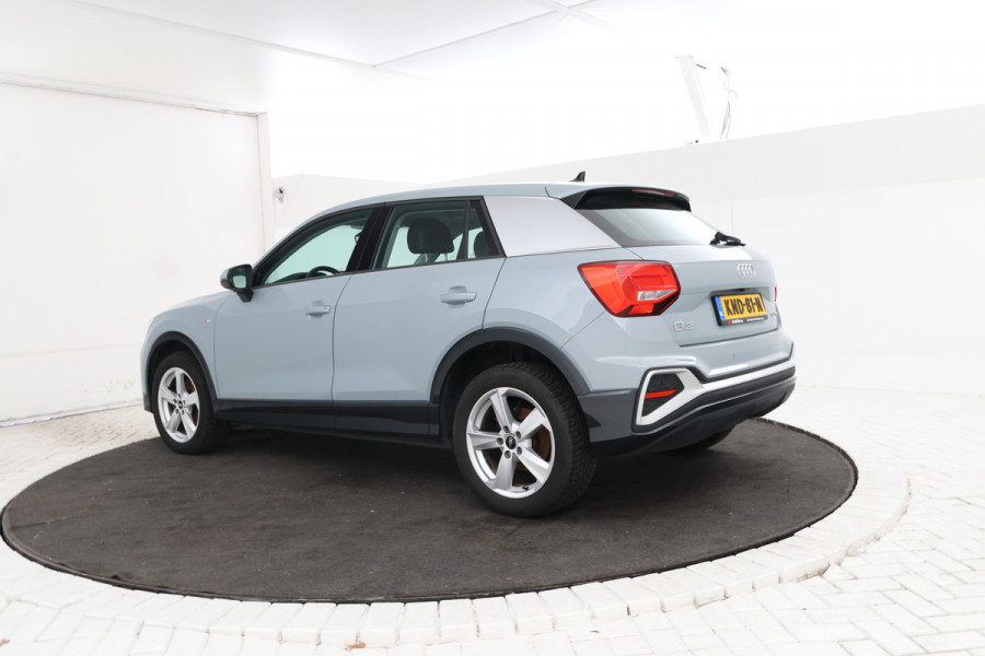 Audi Q2 30 TFSI S Edition - Camera, Stoelverwarming, Volleder, Navigatie
