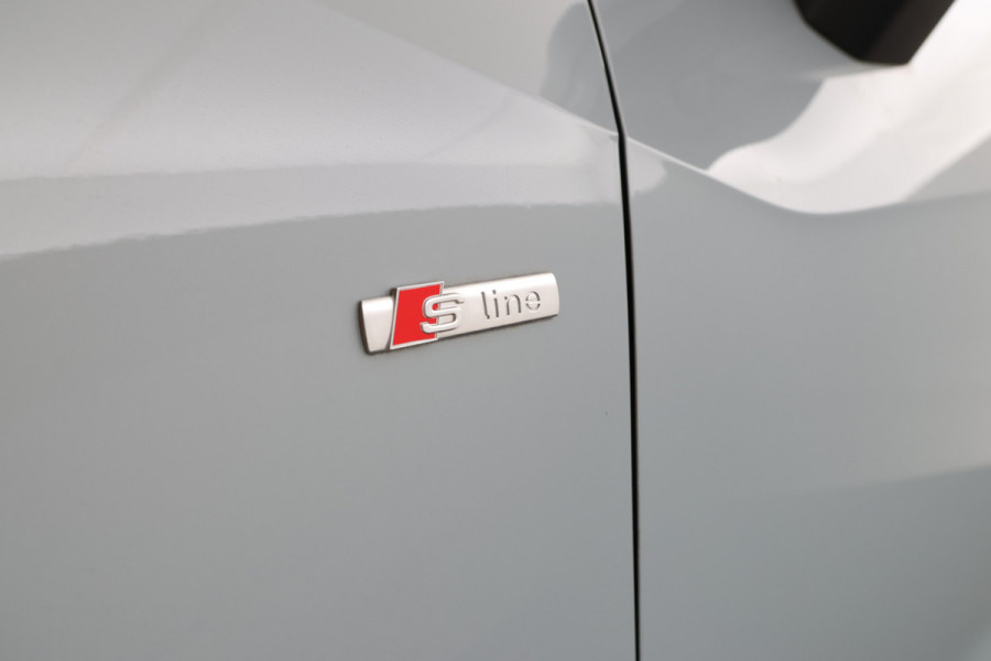 Audi Q2 30 TFSI S Edition - Camera, Stoelverwarming, Volleder, Navigatie