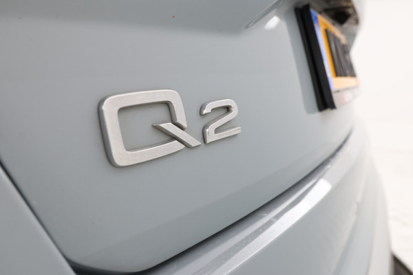 Audi Q2 30 TFSI S Edition - Camera, Stoelverwarming, Volleder, Navigatie