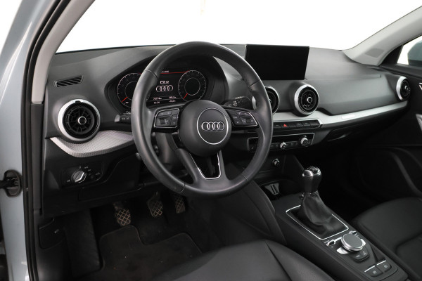 Audi Q2 30 TFSI S Edition - Camera, Stoelverwarming, Volleder, Navigatie