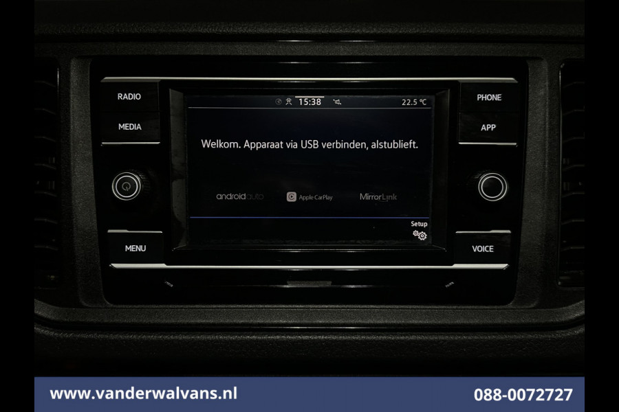 Volkswagen Crafter 2.0 TDI 141pk L3H2 L2H1 Euro6 Airco | Camera | Apple Carplay | Android Auto Parkeersensoren, Bijrijdersbank, 3000kg trekvermogen