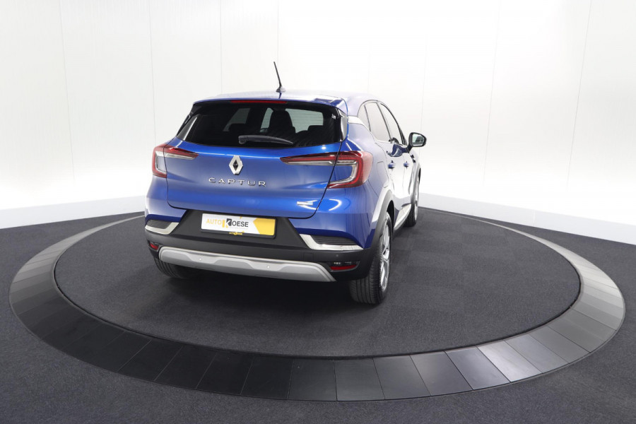 Renault Captur 1.6 E-Tech full hybrid 145 techno | Camera | Parkeersensoren | Climate control | Keyless