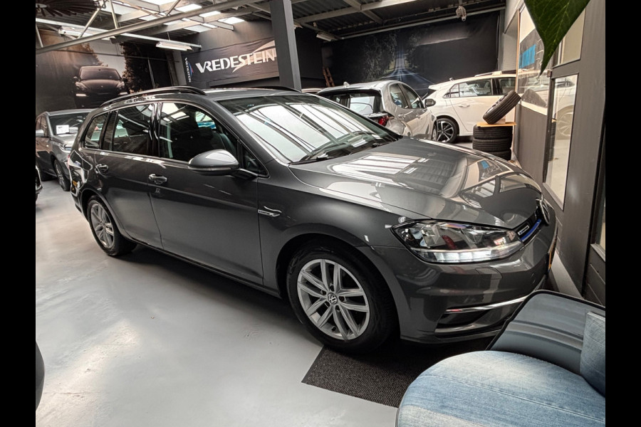 Volkswagen Golf Variant 1.5 TSI Comfortline Business / Camera / Carplay