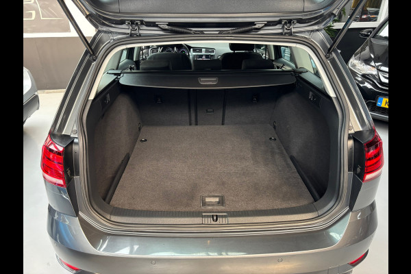 Volkswagen Golf Variant 1.5 TSI Comfortline Business / Camera / Carplay