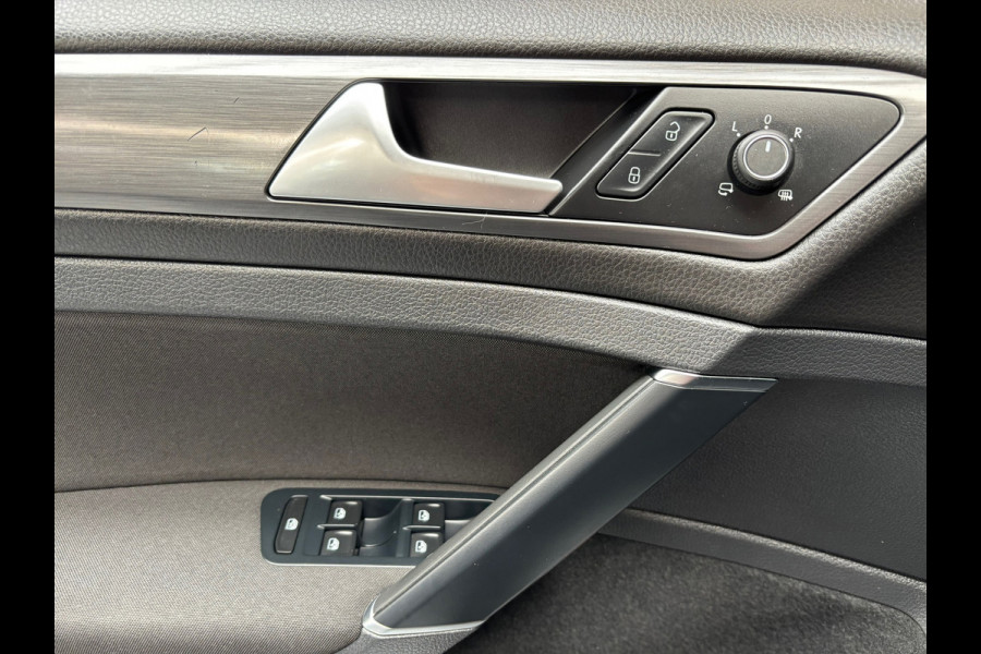 Volkswagen Golf Variant 1.5 TSI Comfortline Business / Camera / Carplay
