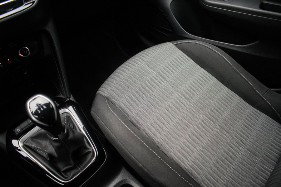 Opel Corsa 1.2 Black & White Edition+ NL-auto [ 1e Eigenaar Dealeronderhouden Carplay Parkeersensoren Cruise Control ]