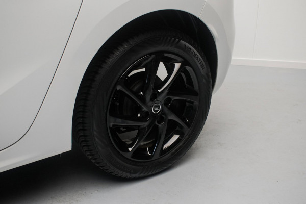 Opel Corsa 1.2 Black & White Edition+ NL-auto [ 1e Eigenaar Dealeronderhouden Carplay Parkeersensoren Cruise Control ]