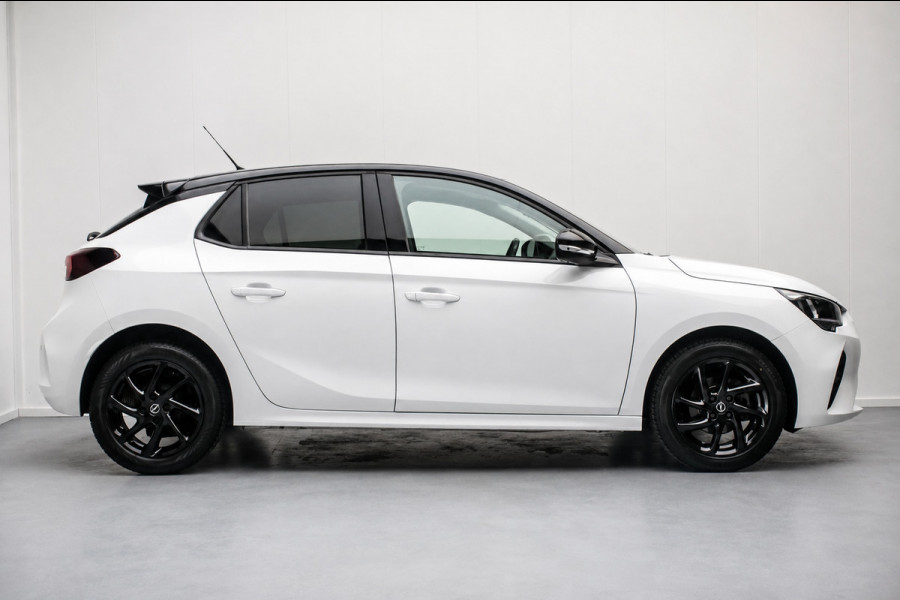 Opel Corsa 1.2 Black & White Edition+ NL-auto [ 1e Eigenaar Dealeronderhouden Carplay Parkeersensoren Cruise Control ]