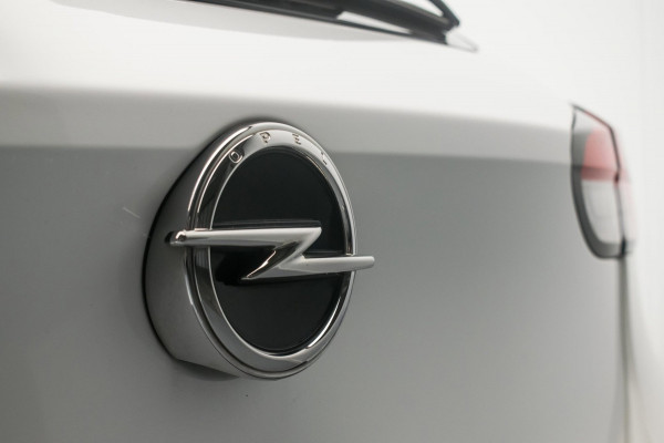Opel Corsa 1.2 Black & White Edition+ NL-auto [ 1e Eigenaar Dealeronderhouden Carplay Parkeersensoren Cruise Control ]