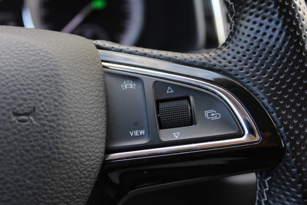 Škoda Kodiaq 1.5 TSI Style | Trekhaak | Stoelverwarming | Memory | Camera | Elekt. achterklep
