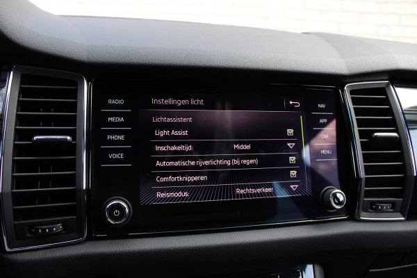 Škoda Kodiaq 1.5 TSI Style | Trekhaak | Stoelverwarming | Memory | Camera | Elekt. achterklep