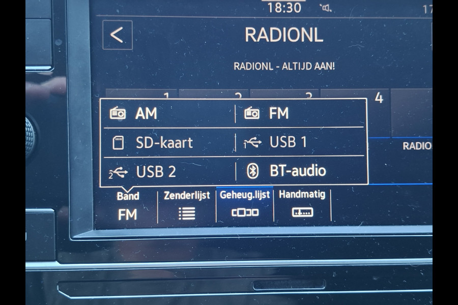 Volkswagen Transporter 2.0 TDI Aut7 Dubb.Cabine 2xSchuifdeur Carplay Trekhaak Bulli