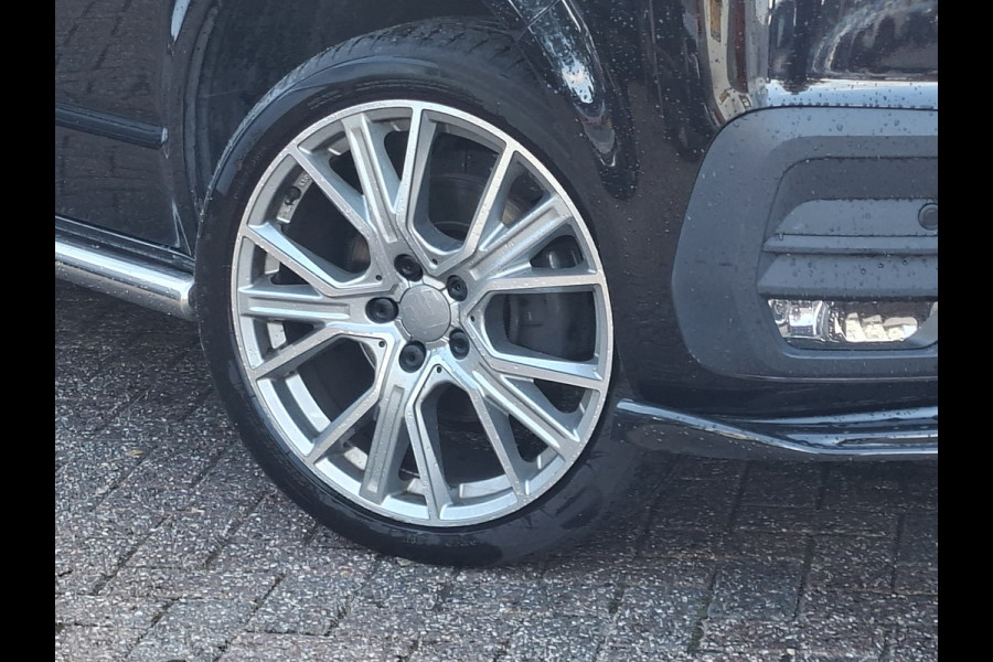 Volkswagen Transporter 2.0 TDI Aut7 Dubb.Cabine 2xSchuifdeur Carplay Trekhaak Bulli