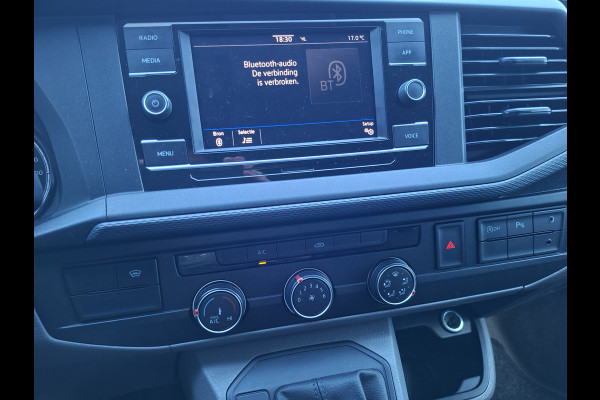 Volkswagen Transporter 2.0 TDI Aut7 Dubb.Cabine 2xSchuifdeur Carplay Trekhaak Bulli
