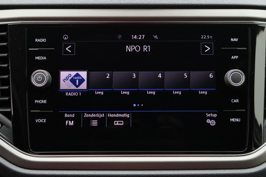 Volkswagen T-Roc 1.0 TSI Style ACC, Apple Carplay, Climate, Lane Assist, PDC