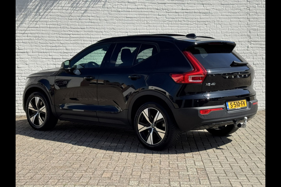 Volvo XC40 Recharge Pro Adaptive Cruise All-Season Banden Panoramadak AppleCarplay Elec. inklapbare trekhaak Leder/Alcantara Wifi