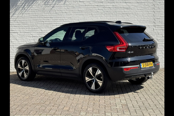 Volvo XC40 Recharge Pro Adaptive Cruise All-Season Banden Panoramadak AppleCarplay Elec. inklapbare trekhaak Leder/Alcantara Wifi
