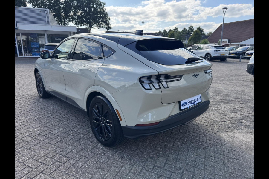 Ford Mustang Mach-E Extended Premium RWD 88 kWh 276pk | Panoramadak | Bang&Olufsen | 19 inch Machined Black | Technology Pack +