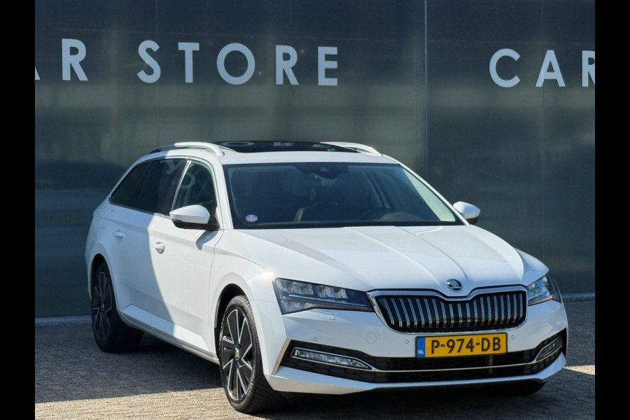 Škoda Superb Combi 1.4 TSI iV Sportline Pano|Sfeer|ACC|Dodehoek|Dealer Onderhouden