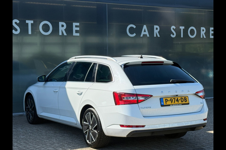 Škoda Superb Combi 1.4 TSI iV Sportline Pano|Sfeer|ACC|Dodehoek|Dealer Onderhouden