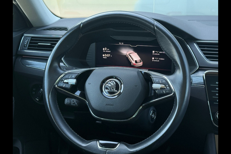 Škoda Superb Combi 1.4 TSI iV Sportline Pano|Sfeer|ACC|Dodehoek|Dealer Onderhouden