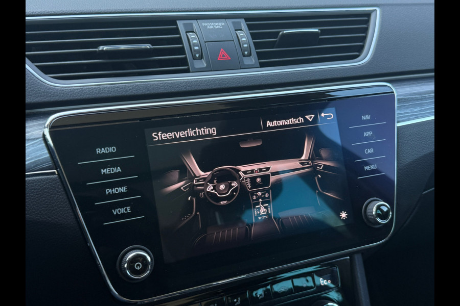 Škoda Superb Combi 1.4 TSI iV Sportline Pano|Sfeer|ACC|Dodehoek|Dealer Onderhouden