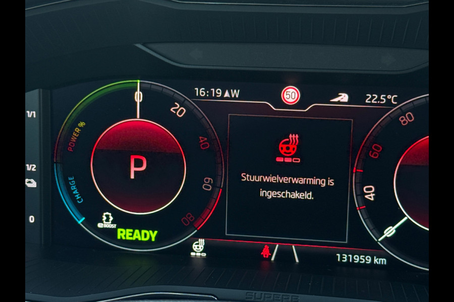 Škoda Superb Combi 1.4 TSI iV Sportline Pano|Sfeer|ACC|Dodehoek|Dealer Onderhouden