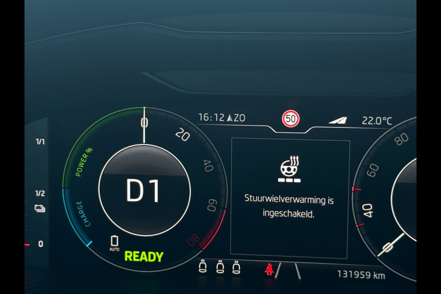 Škoda Superb Combi 1.4 TSI iV Sportline Pano|Sfeer|ACC|Dodehoek|Dealer Onderhouden