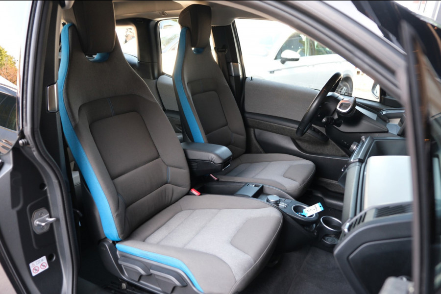 BMW i3 Executive Edition 120Ah 42 kWh |85.583km| Navi/Camera/Stoelverwarming NIEUWSTAAT