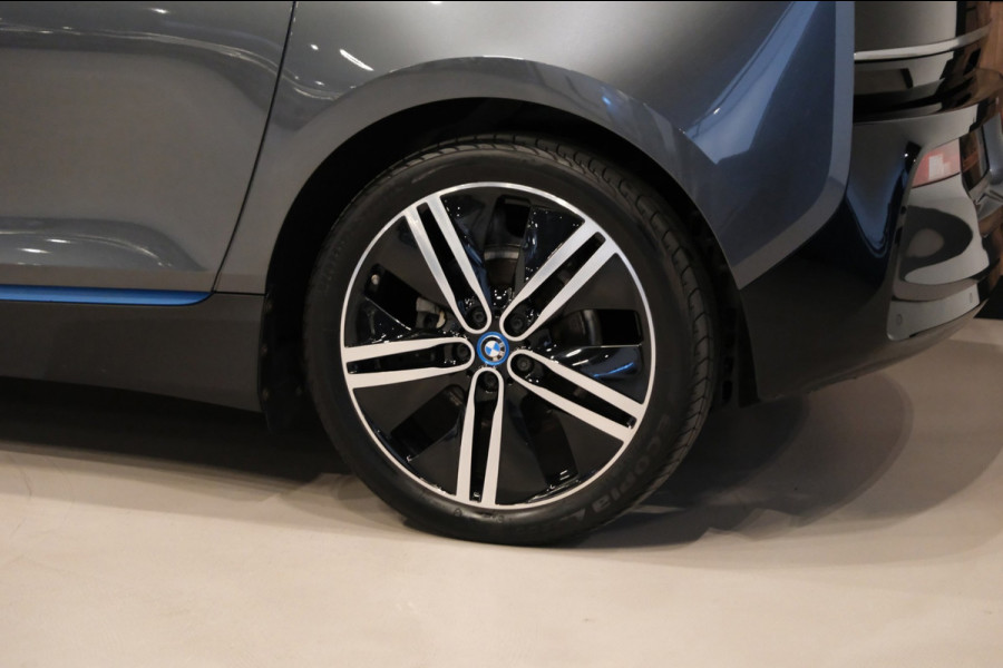 BMW i3 Executive Edition 120Ah 42 kWh |85.583km| Navi/Camera/Stoelverwarming NIEUWSTAAT