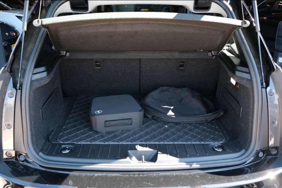 BMW i3 Executive Edition 120Ah 42 kWh |85.583km| Navi/Camera/Stoelverwarming NIEUWSTAAT