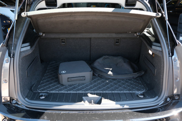 BMW i3 Executive Edition 120Ah 42 kWh |85.583km| Navi/Camera/Stoelverwarming NIEUWSTAAT