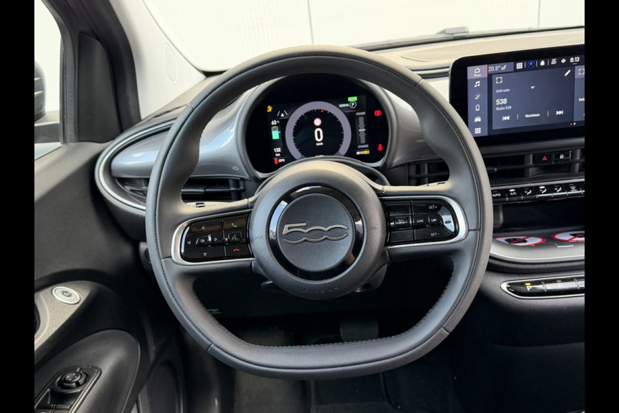 Fiat 500 Urban 42 kWh | Pack Style | Pack comfort | Carplay/Android | Camera | Cruisecontrol | Climate | 16'' LMV | Stoelverwarming