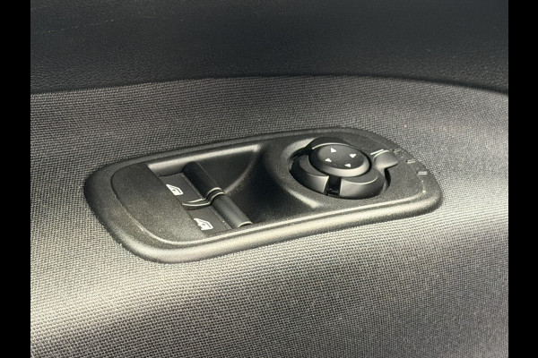 Fiat 500 Urban 42 kWh | Pack Style | Pack comfort | Carplay/Android | Camera | Cruisecontrol | Climate | 16'' LMV | Stoelverwarming