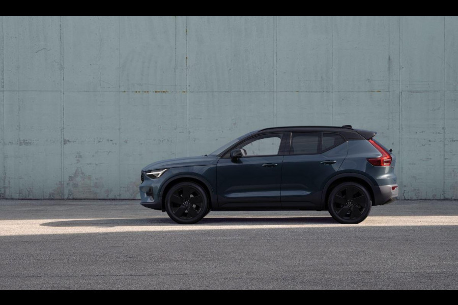 Volvo XC40 B4 211PK Automaat Plus Black Edition