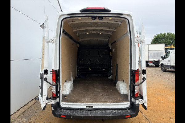 Ford E-Transit 68kWh 184PK L3H3 317km WLTP Snelladen Camera Cruise control Climate control Carplay Navigatie Laadkabel Parkeersensoren