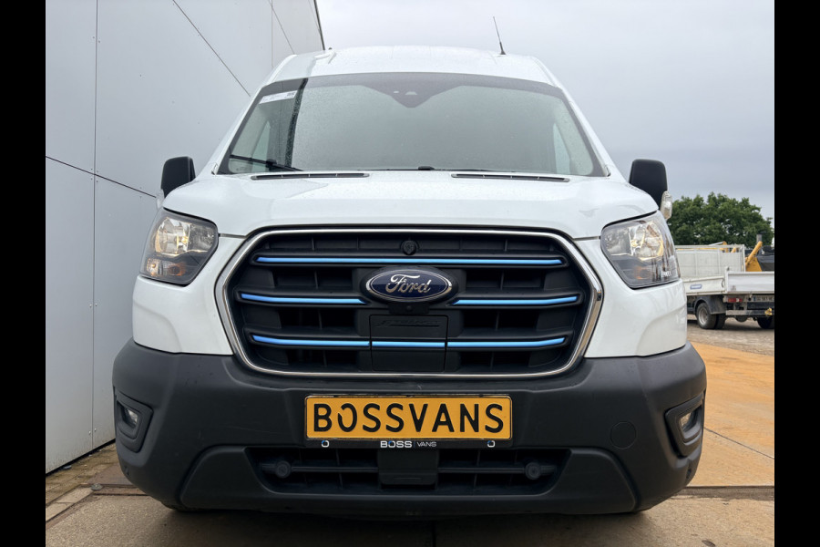 Ford E-Transit 68kWh 184PK L3H3 317km WLTP Snelladen Camera Cruise control Climate control Carplay Navigatie Laadkabel Parkeersensoren