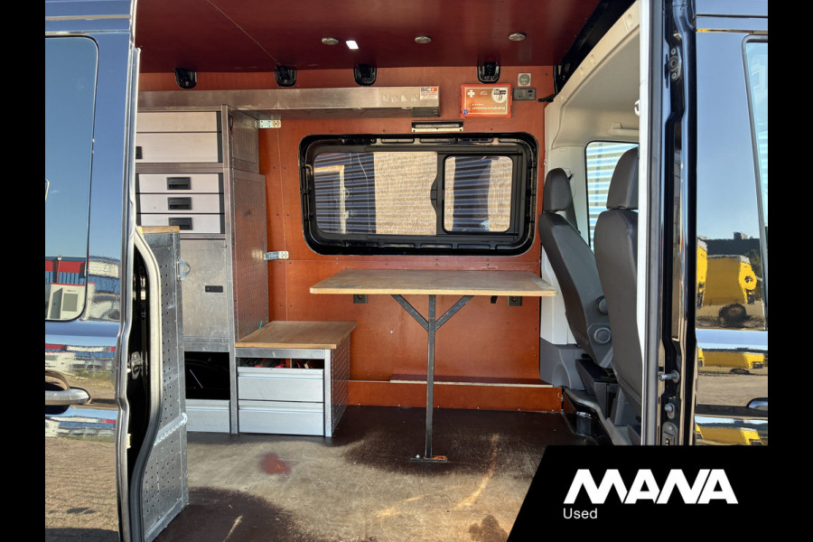 Volkswagen Crafter 35 2.0 TDI L3H3 Automaat Standkachel Cruise Carplay Navi Airco