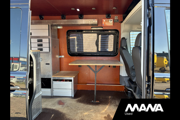 Volkswagen Crafter 35 2.0 TDI L3H3 Automaat Standkachel Cruise Carplay Navi Airco