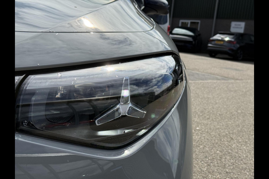 Mercedes-Benz CLA-Klasse 250+ Launch Edition 85.5 kWh AMG| NIEUW MODEL| 11.000KM!| ELEKTRISCHE STOELEN| CAMERA| DODE HOEK| FABRIEKSGARANTIE MERCEDES| ORIGINEEL NEDERLANDS NAP| ALPINE GRIJS| 19 INCH VELGEN|