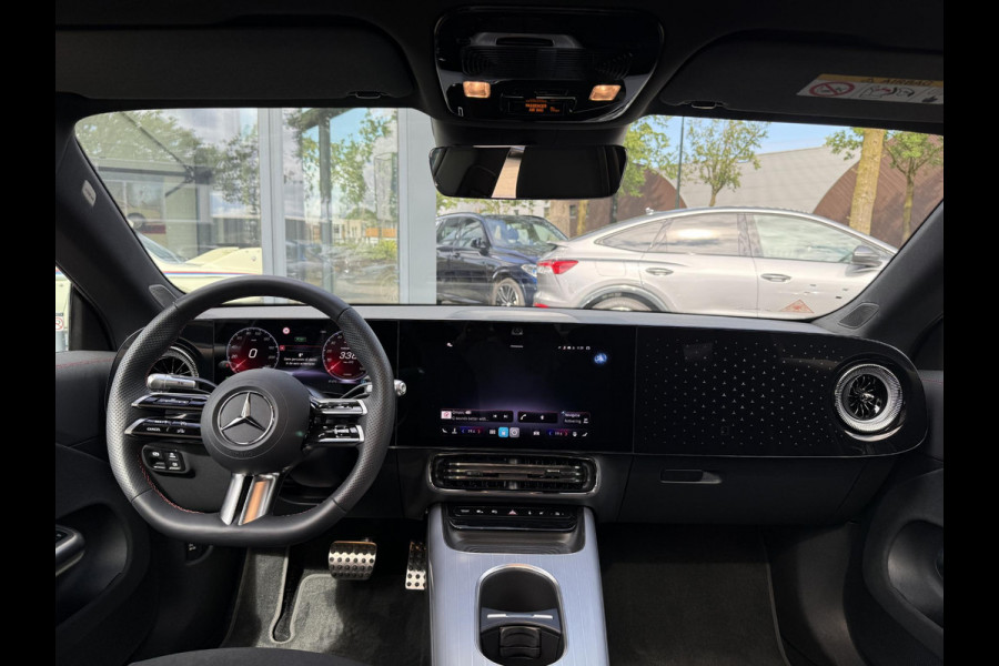 Mercedes-Benz CLA-Klasse 250+ Launch Edition 85.5 kWh AMG| NIEUW MODEL| 11.000KM!| ELEKTRISCHE STOELEN| CAMERA| DODE HOEK| FABRIEKSGARANTIE MERCEDES| ORIGINEEL NEDERLANDS NAP| ALPINE GRIJS| 19 INCH VELGEN|
