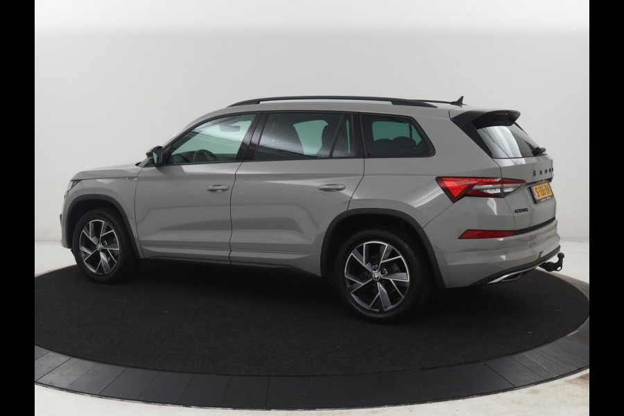Škoda Kodiaq 1.5 TSI Sportline Business | Leder | Memory | Adaptive cruise | Stoelverwarming | Camera | Park assist | Sfeerverlichting | Bluetooth | Navigatie | Elektrische achterklep | Trekhaak