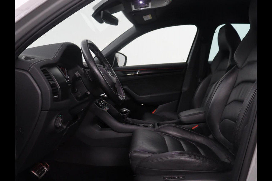 Škoda Kodiaq 1.5 TSI Sportline Business | Leder | Memory | Adaptive cruise | Stoelverwarming | Camera | Park assist | Sfeerverlichting | Bluetooth | Navigatie | Elektrische achterklep | Trekhaak
