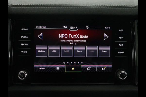 Škoda Kodiaq 1.5 TSI Sportline Business | Leder | Memory | Adaptive cruise | Stoelverwarming | Camera | Park assist | Sfeerverlichting | Bluetooth | Navigatie | Elektrische achterklep | Trekhaak