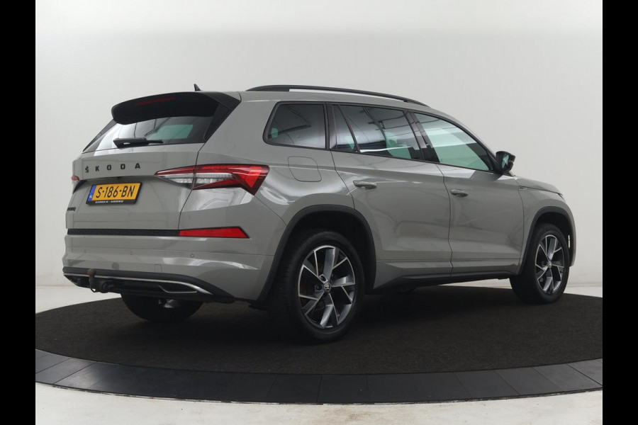 Škoda Kodiaq 1.5 TSI Sportline Business | Leder | Memory | Adaptive cruise | Stoelverwarming | Camera | Park assist | Sfeerverlichting | Bluetooth | Navigatie | Elektrische achterklep | Trekhaak
