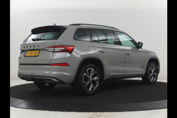 Škoda Kodiaq 1.5 TSI Sportline Business | Leder | Memory | Adaptive cruise | Stoelverwarming | Camera | Park assist | Sfeerverlichting | Bluetooth | Navigatie | Elektrische achterklep | Trekhaak