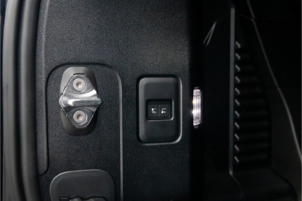 Land Rover Defender 90 3.0 D200 S Commercial Luchtvering -Laag schot -