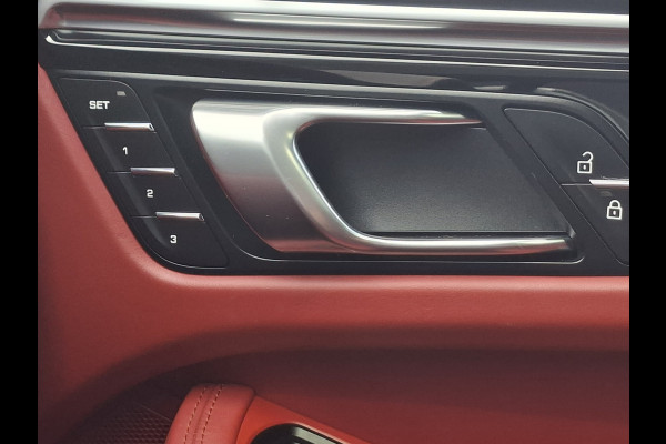 Porsche Macan 3.0 S 354PK Adap.Cruise Pano Luchtv Carplay Krijtgrijs Memory BOSE